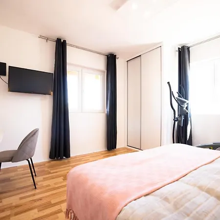 Apartman Maretta Apartment